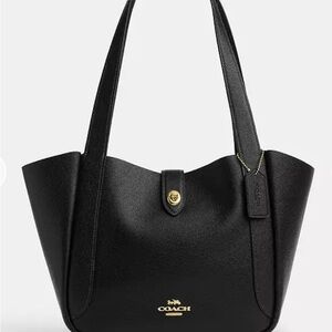 NWT Coach Hadley Turnlock Tote
Bag CAL17
Suede Leather /sienna